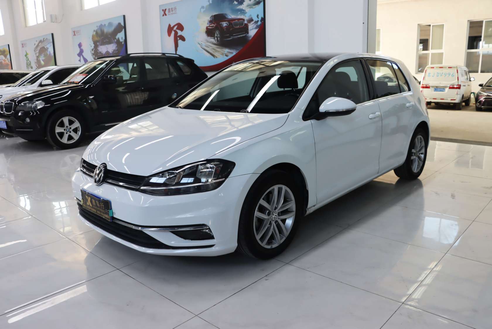 2019 Volkswagen Golf 200TSI DSG Comfort Edition China VI - 2019 Hatchback, pre-owned car for export from China
