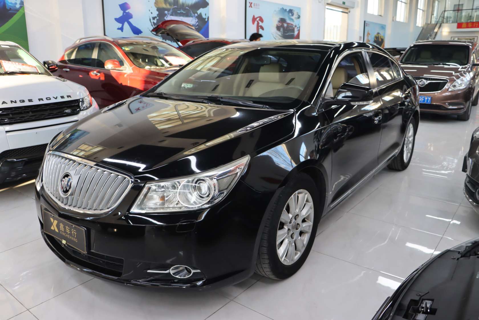 2011 Buick LaCrosse 2.4L SIDI Comfort Edition - 2011 Sedan, pre-owned car for export from China