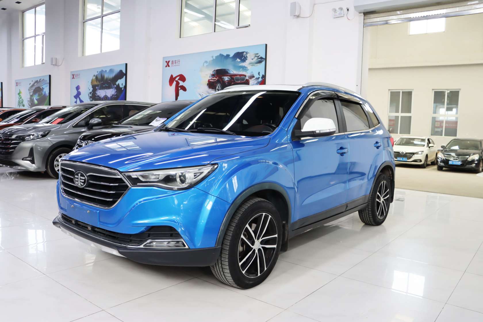 2017 Besturn X40 1.6L Automatic Premium Cool Edition - 2017 SUV, pre-owned car for export from China