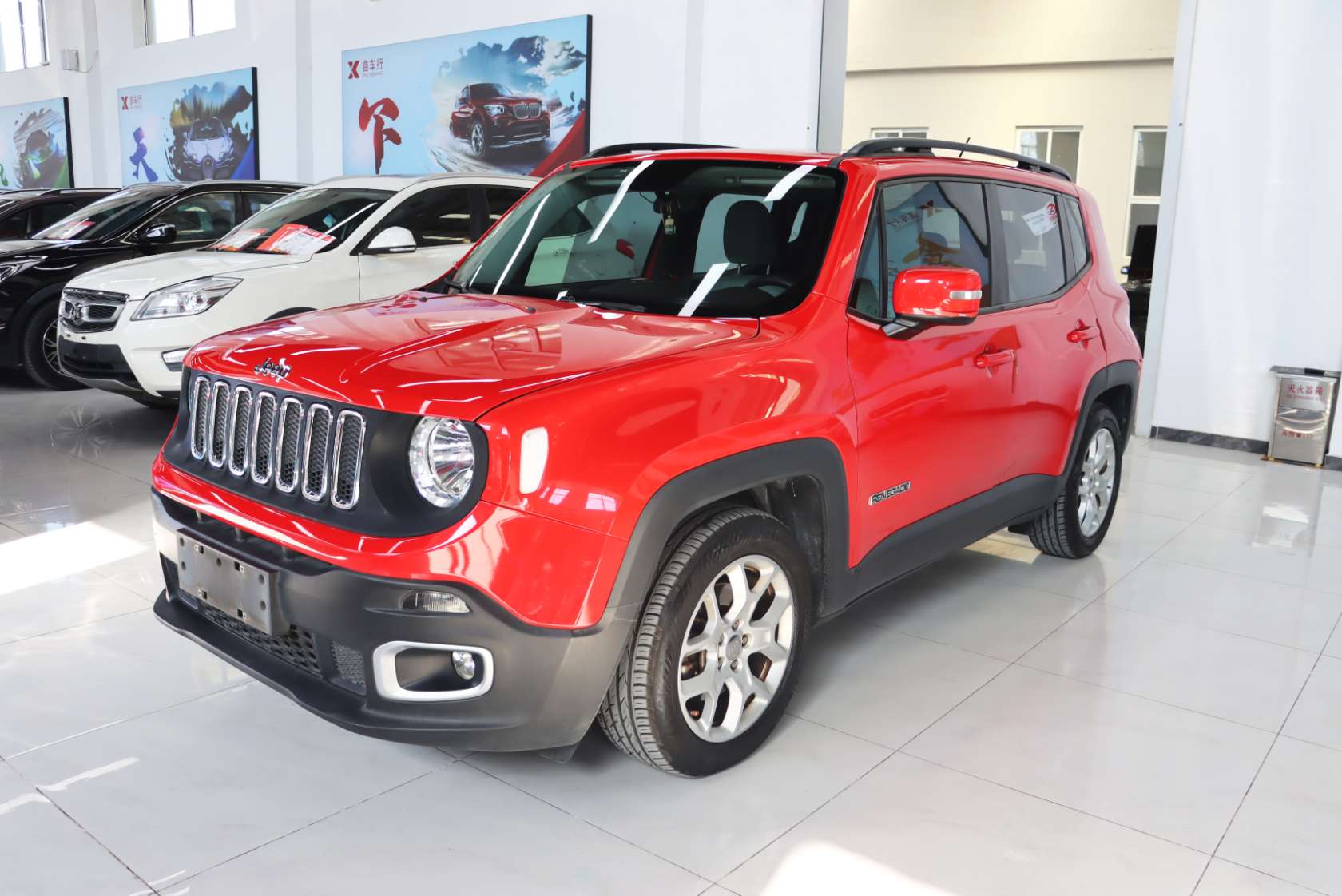 2016 Jeep Renegade 1.4T Automatic Jinneng Edition - 2016 SUV, pre-owned car for export from China