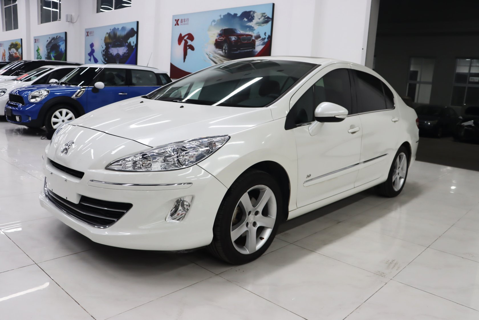 2013 Peugeot 408 2.0L Automatic Luxury Edition - 2013 Sedan, pre-owned car for export from China