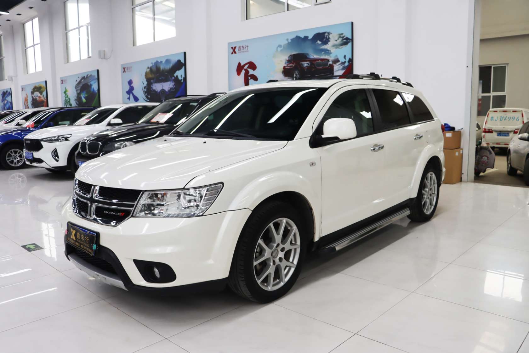 2014 Dodge Journey 2.4L 2WD Wagon Edition - 2014 SUV, pre-owned car for export from China