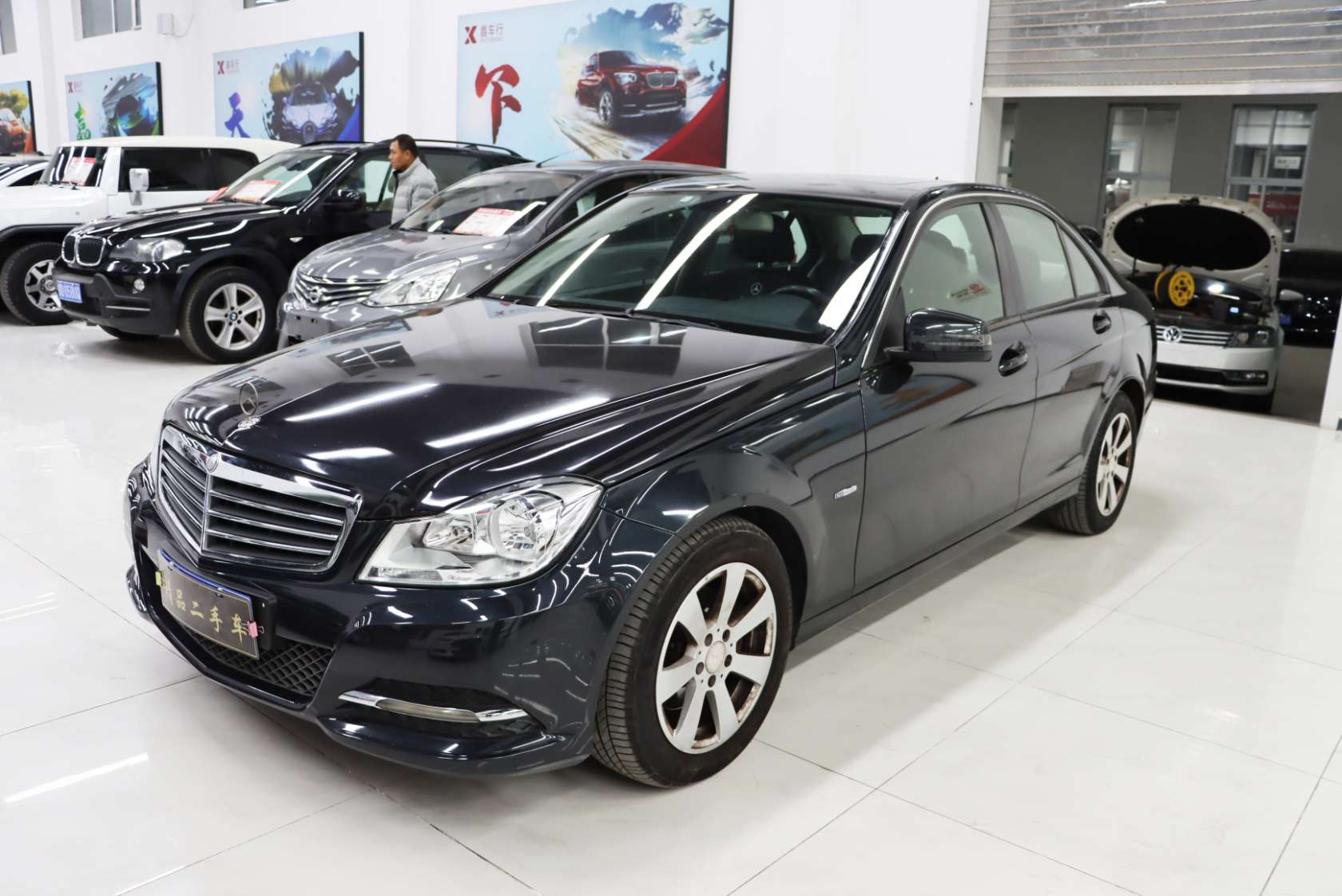 2011 Mercedes-Benz C-Class C 180K Classic Edition - 2011 Sedan, pre-owned car for export from China