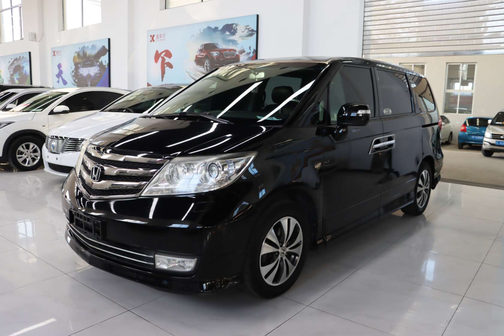 2012 Honda Elysion 2.4L VTi-S Premium Navigation Edition - 2012 MPV, pre-owned car for export from China
