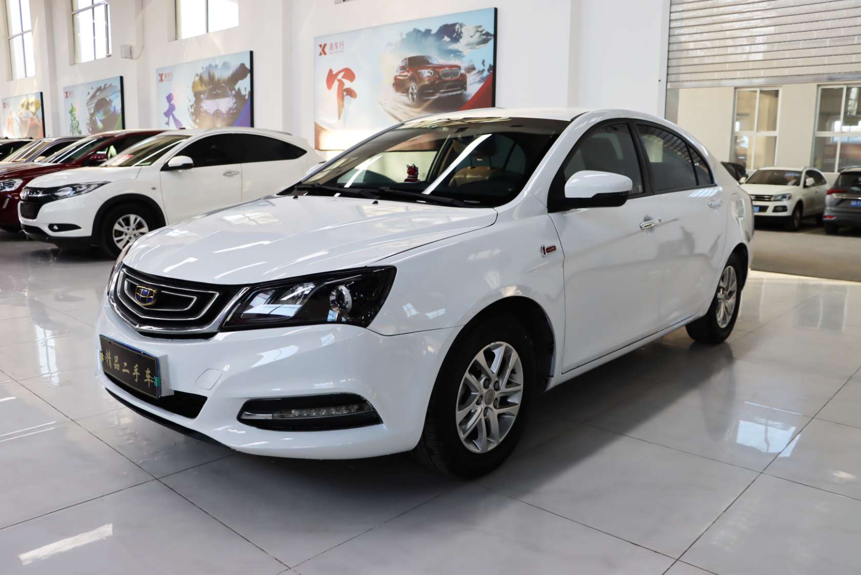 2017 Geely Emgrand Sedan Million Edition 1.5L CVT Luxury Edition - 2017 Sedan, pre-owned car for export from China
