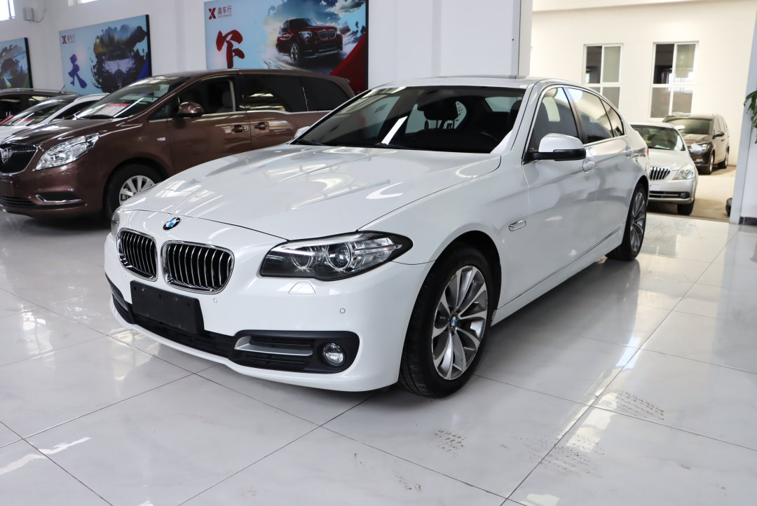 2014 BMW 5 Series 528Li Leading Edition - 2014 Sedan, pre-owned car for export from China