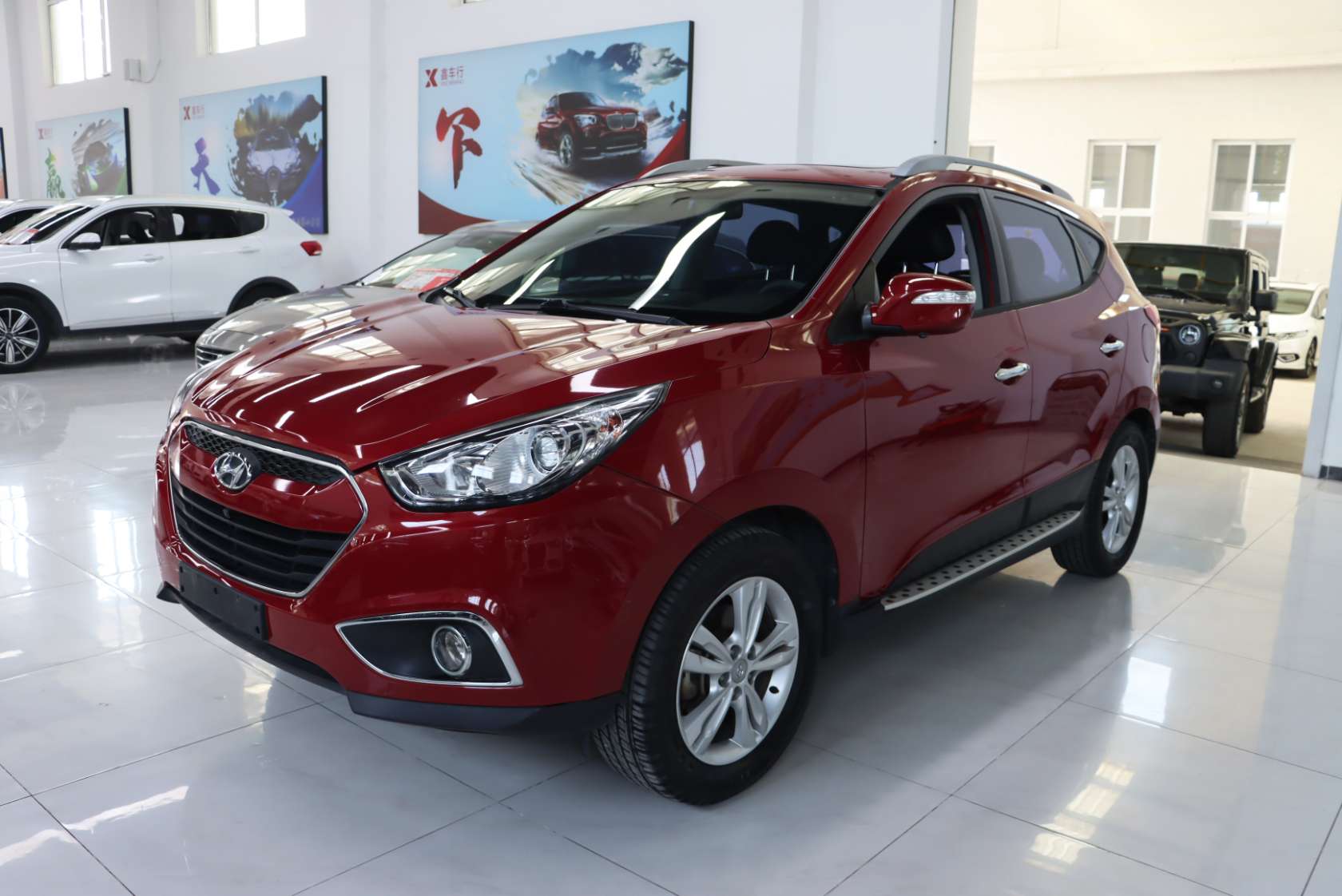 2012 Hyundai ix35 2.0L Automatic 2WD Elite Edition GLS - 2012 SUV, pre-owned car for export from China