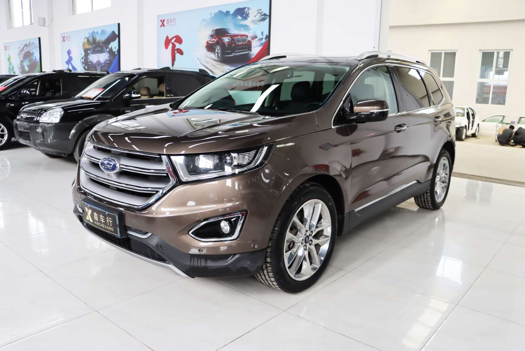 2015 Ford Edge 2.7T GTDi 4WD Sharp Edition 7-Seater - 2015 SUV, pre-owned car for export from China