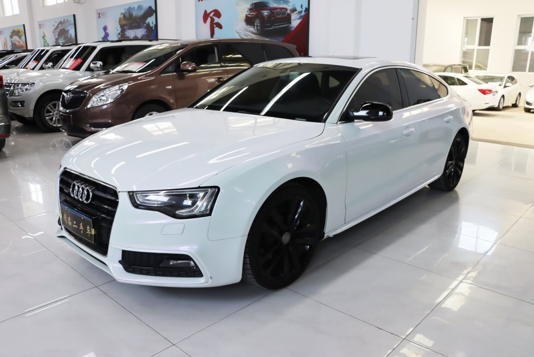 2014 Audi A5 (Import) Sportback 45 TFSI quattro Fashion Edition - 2014 Sedan, pre-owned car for export from China