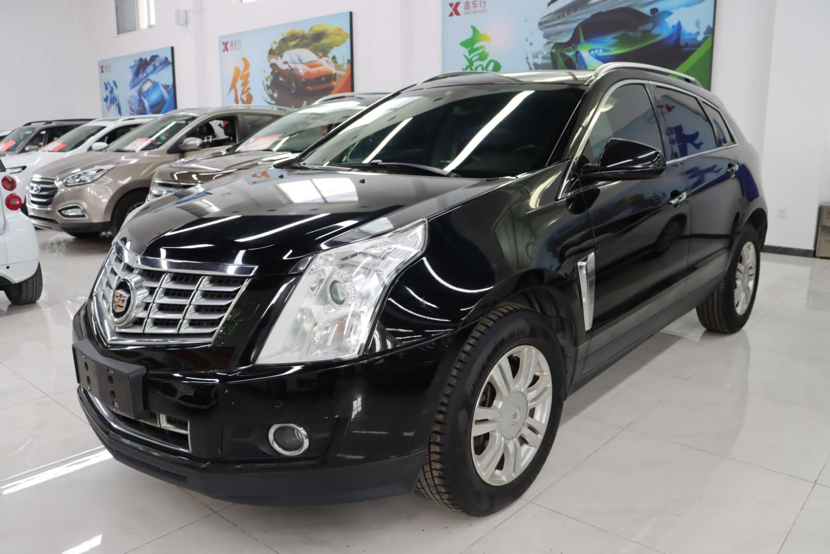 2013 Cadillac SRX 3.0L Elite Edition - 2013 SUV, pre-owned car for export from China