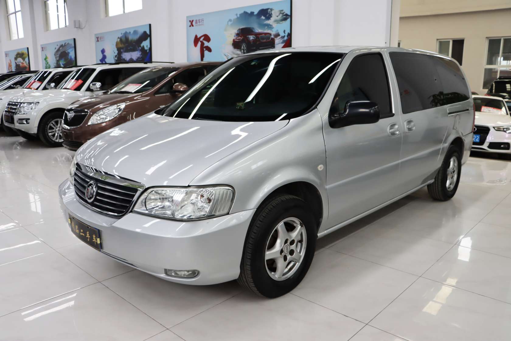 2008 Buick GL8 CT1 2.5L Automatic Comfort Edition 7-Seater - 2008 MPV, pre-owned car for export from China