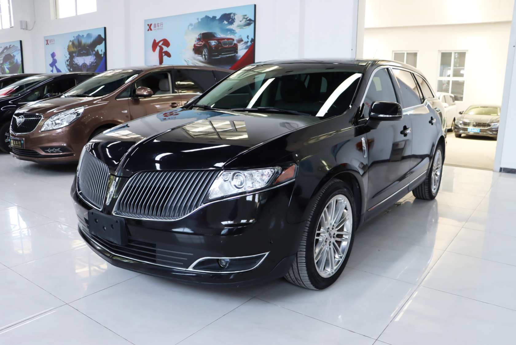 2010 Lincoln MKT 3.5T EcoBoost AWD - 2010 SUV, pre-owned car for export from China