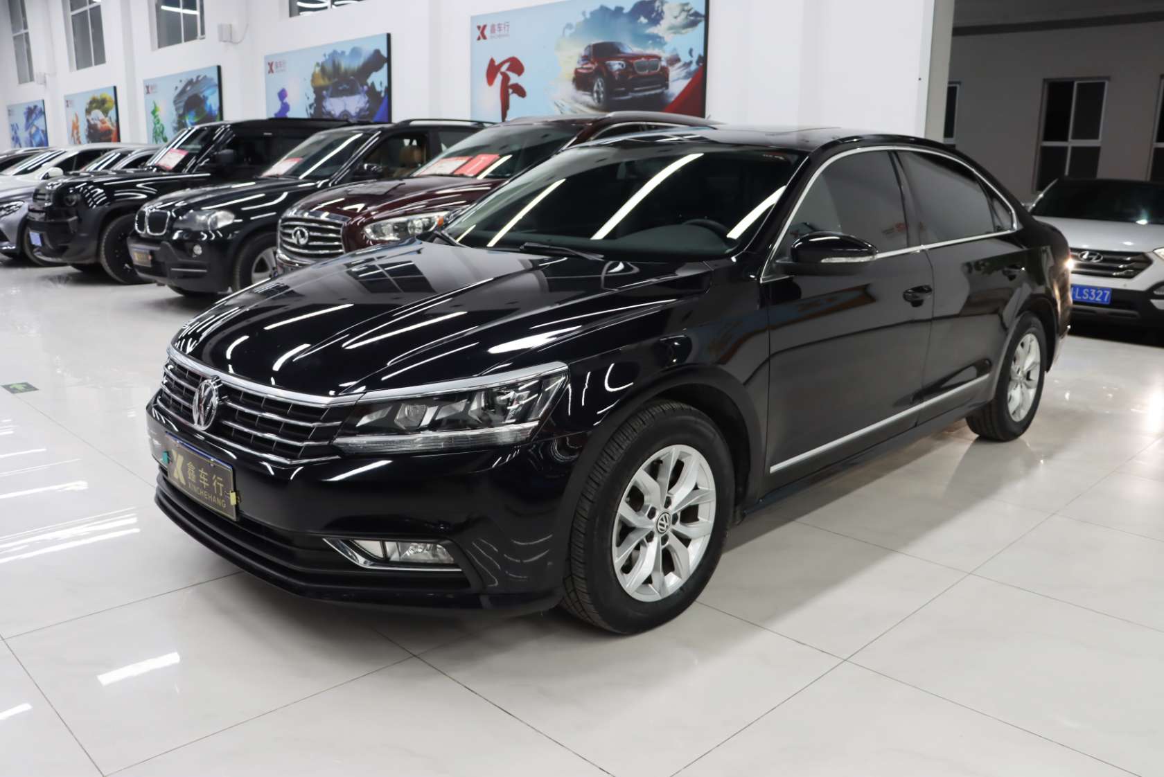 2017 Volkswagen Passat 330TSI DSG Imperial Edition - 2017 Sedan, pre-owned car for export from China