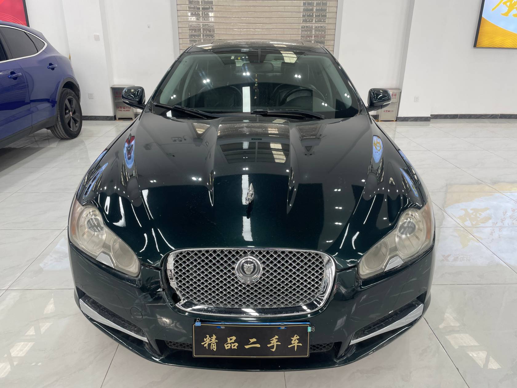 2009 Jaguar XF 3.0L V6 Luxury Edition - 2009 Sedan, pre-owned car for export from China