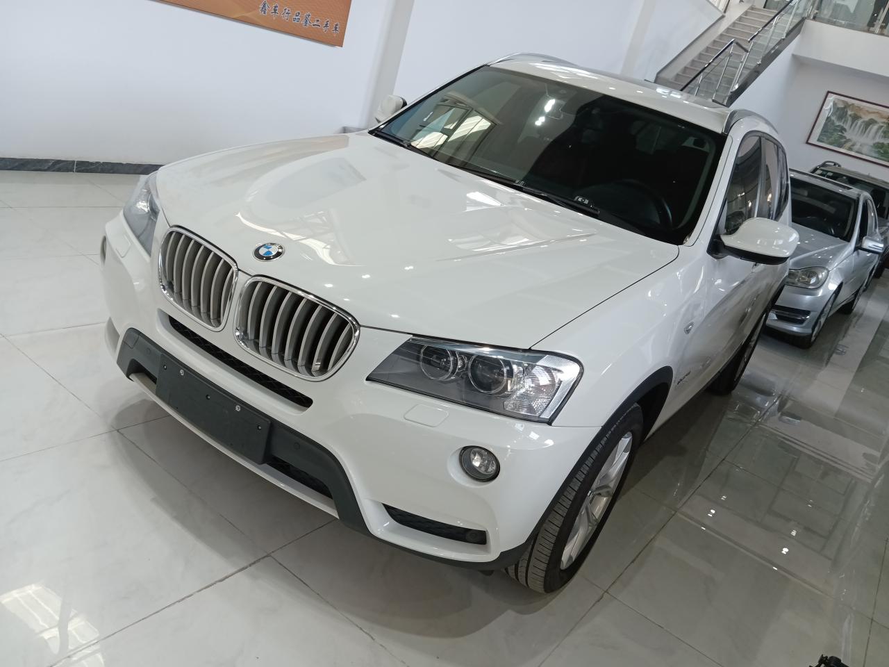 2013 BMW X3 (Import) Facelift xDrive28i Leading Edition - 2013 SUV, pre-owned car for export from China