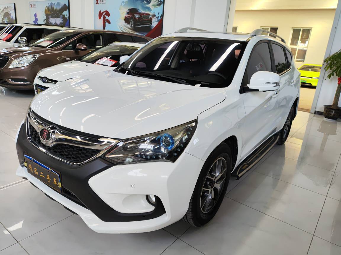 2016 BYD Song 2.0TID Automatic Luxury Edition - 2016 SUV, pre-owned car for export from China
