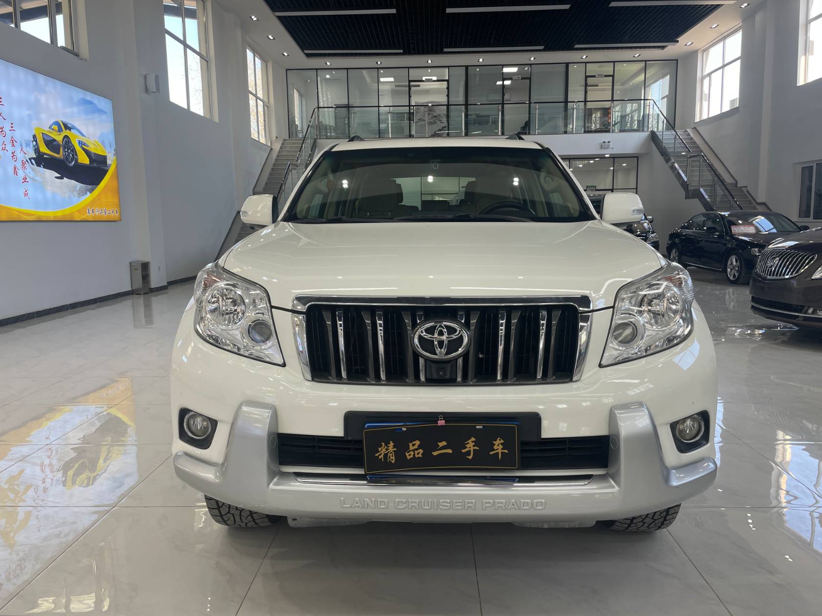 2010 Toyota Prado 4.0L Automatic TX-L NAVI - 2010 SUV, pre-owned car for export from China