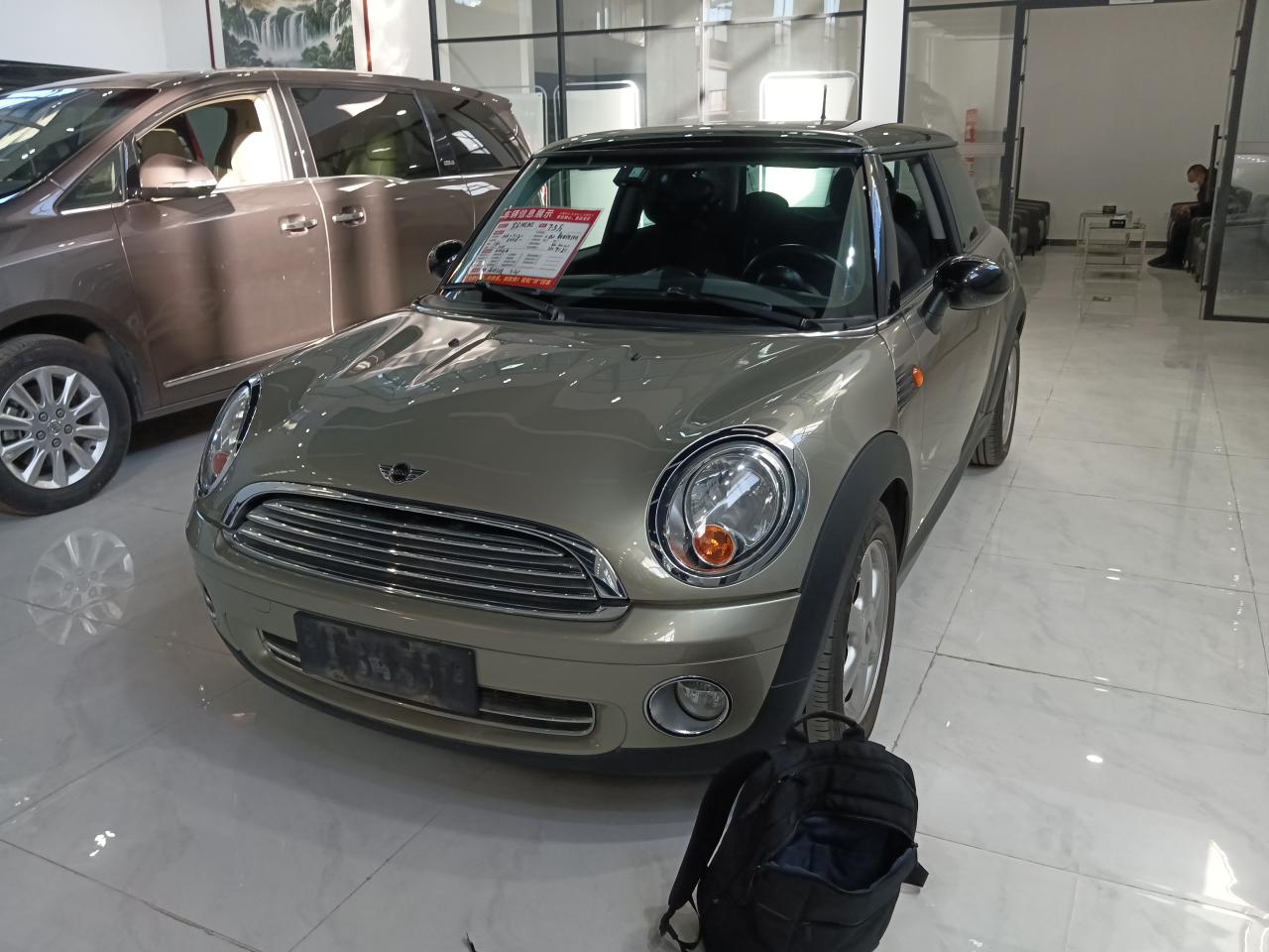 2010 MINI Clubman 1.6L COOPER Cheer - 2010 Hatchback, pre-owned car for export from China