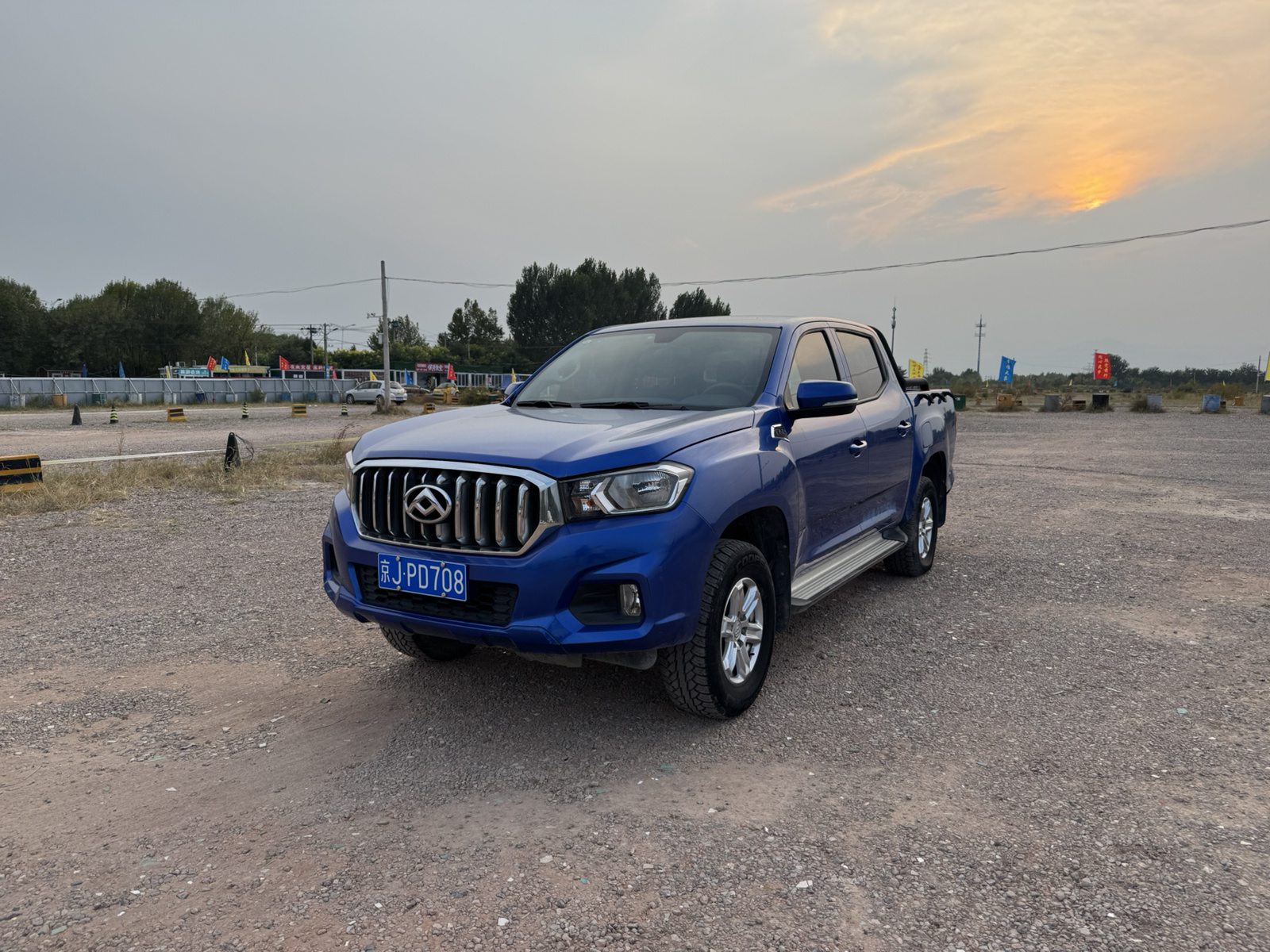 2019 Maxus T60 2.0T Petrol Automatic 2WD High Chassis Shuxiang Edition Standard Bed China VI - 2019 Pickup, pre-owned car for export from China