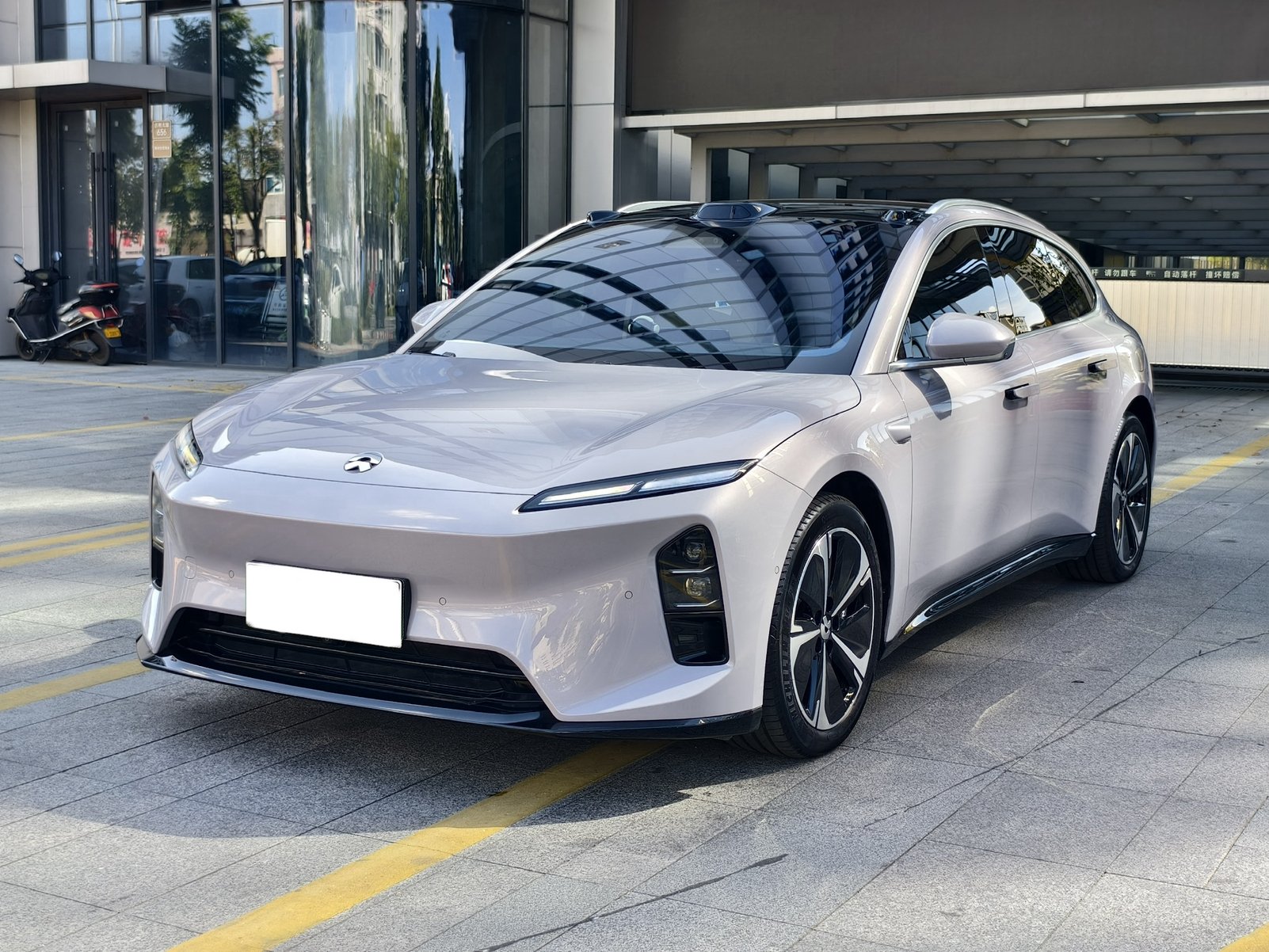 2025 NIO ET5T - 2025 Wagon, pre-owned car for export from China