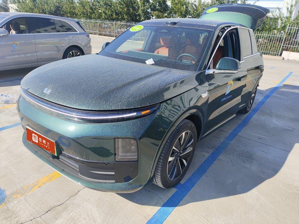 2025 Li Auto L6 - 2025 SUV, pre-owned car for export from China