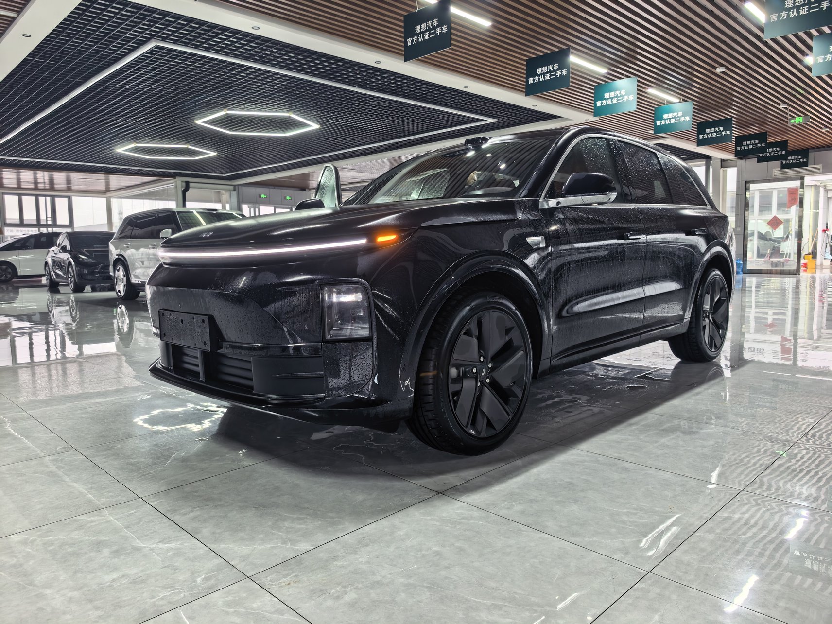 2025 Li Auto L6 - 2025 SUV, pre-owned car for export from China