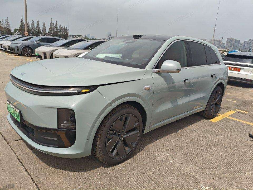 2025 Li Auto L6 - 2025 SUV, pre-owned car for export from China