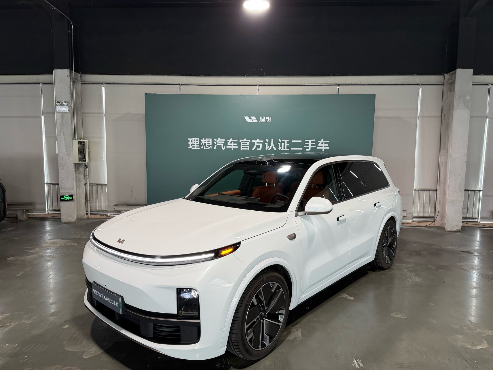 2025 Li Auto L9 - 2025 SUV, pre-owned car for export from China