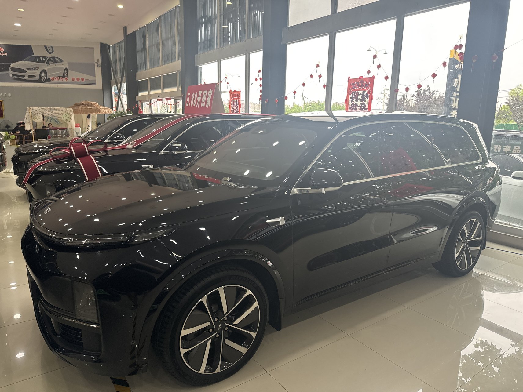2024 Li Auto L9 - 2024 SUV, pre-owned car for export from China