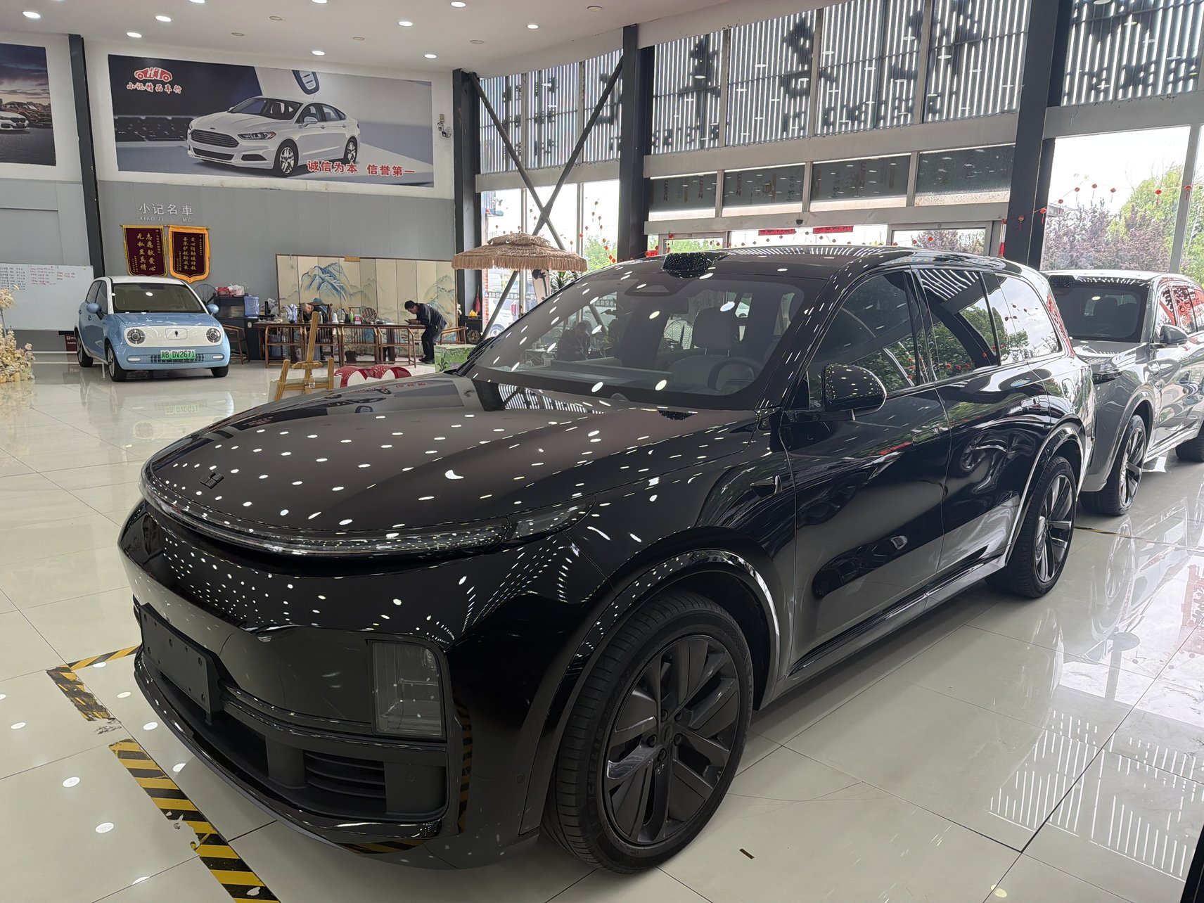 2024 Li Auto L9 - 2024 SUV, pre-owned car for export from China