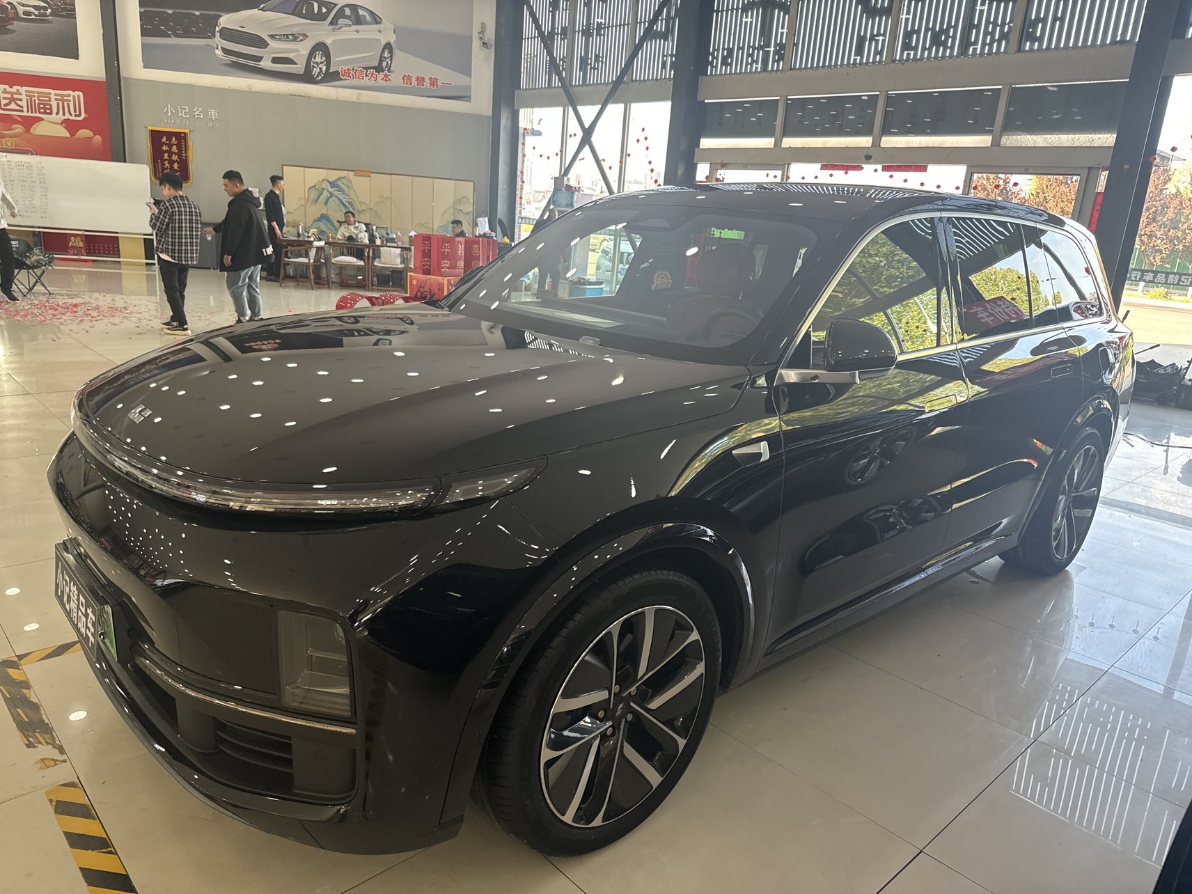 2023 Li Auto L9 - 2023 SUV, pre-owned car for export from China