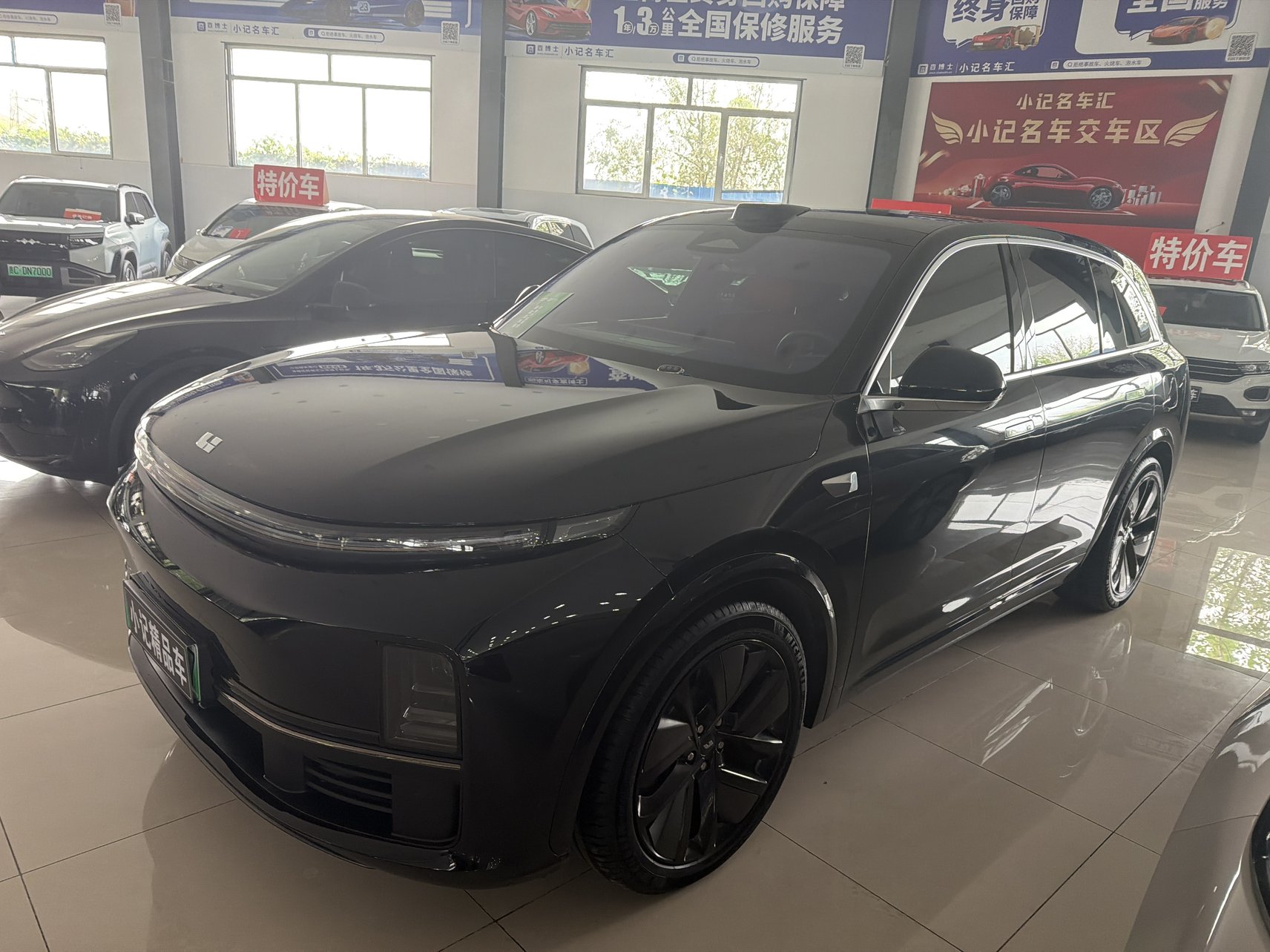 2025 Li Auto L7 - 2025 SUV, pre-owned car for export from China