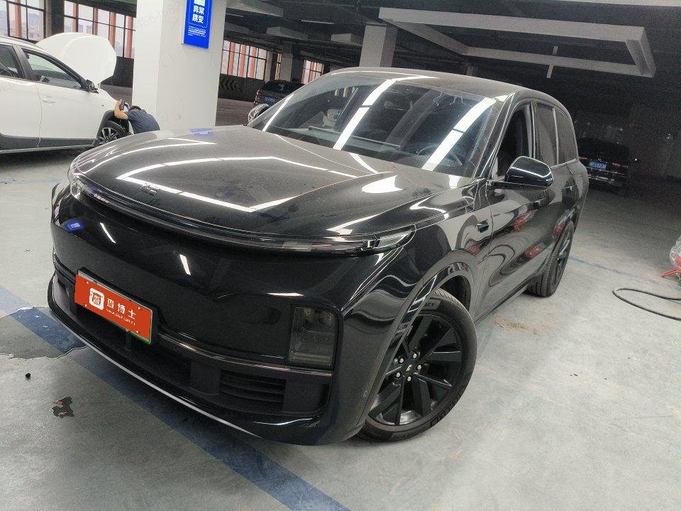 2024 Li Auto L8 - 2024 SUV, pre-owned car for export from China