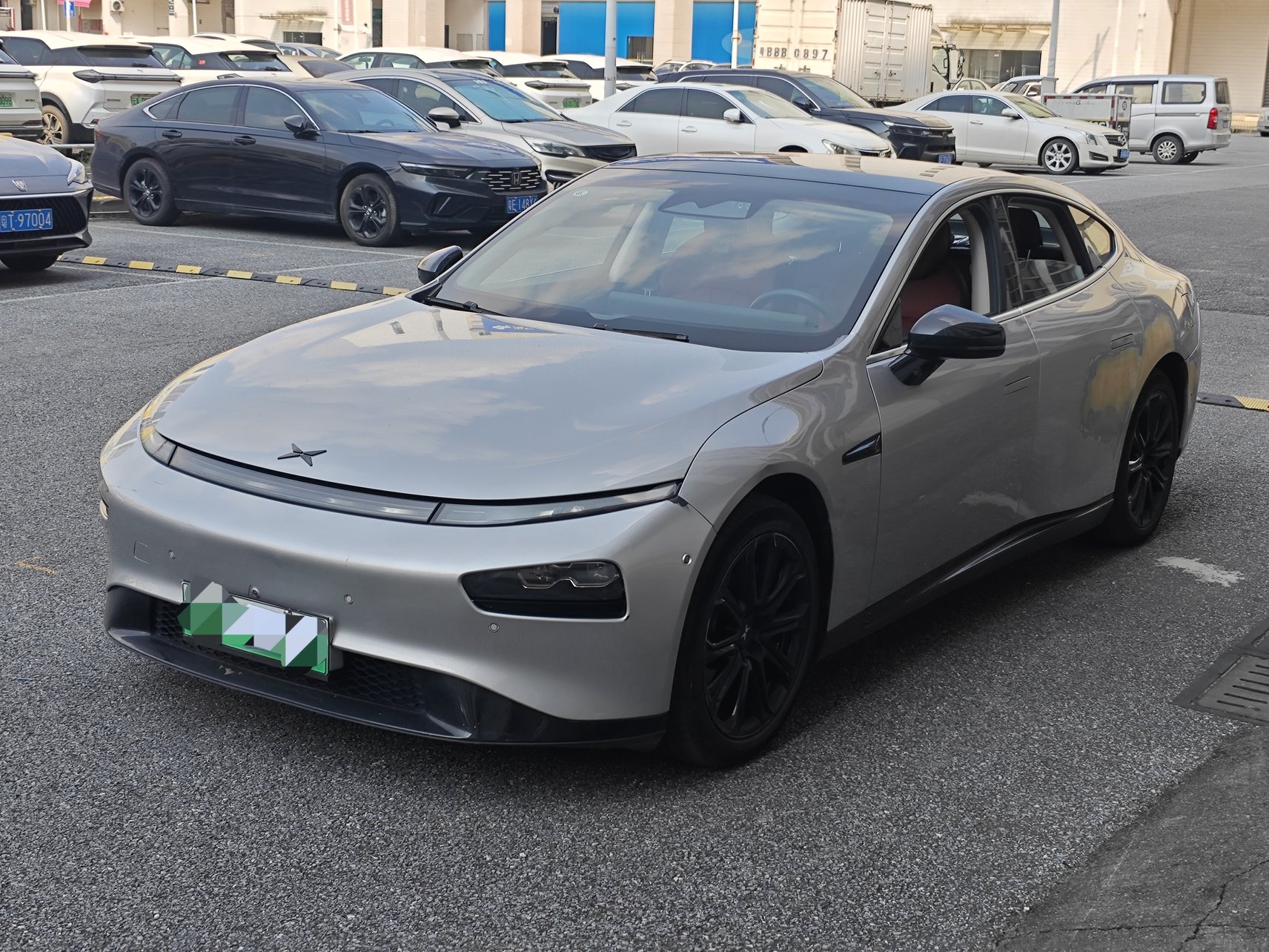2020 XPeng P7 - 2020 Sedan, pre-owned car for export from China