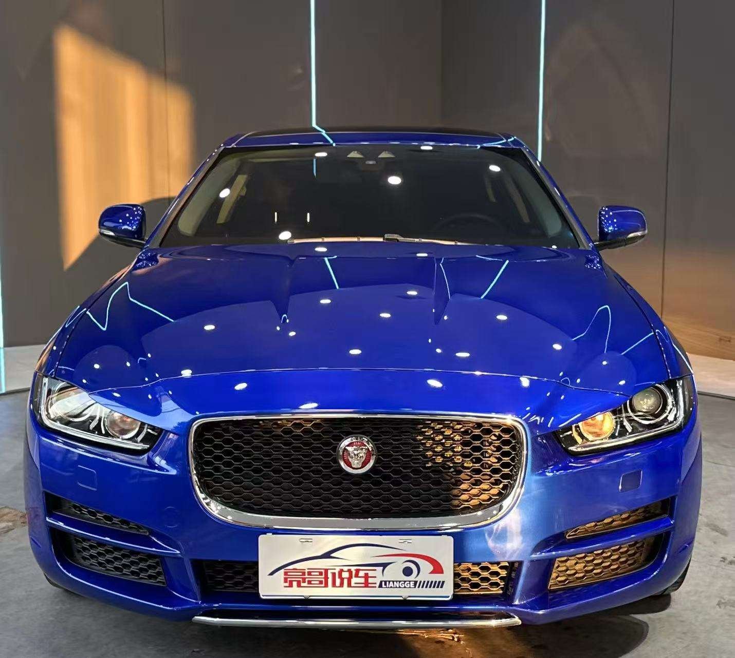 2019 Jaguar XEL - 2019 Sedan, pre-owned car for export from China