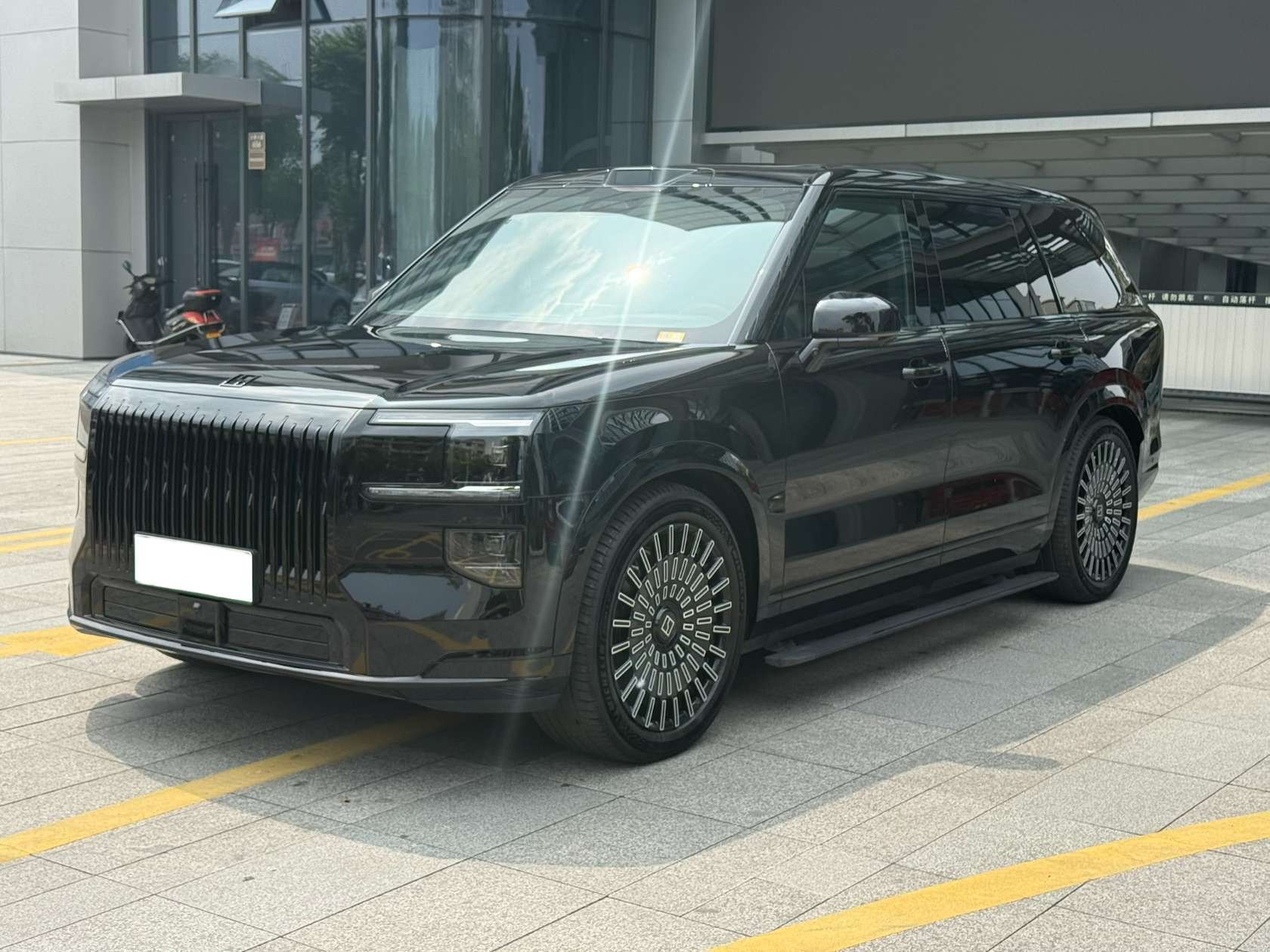2025 ZEEKR 9X - 2025 SUV, pre-owned car for export from China