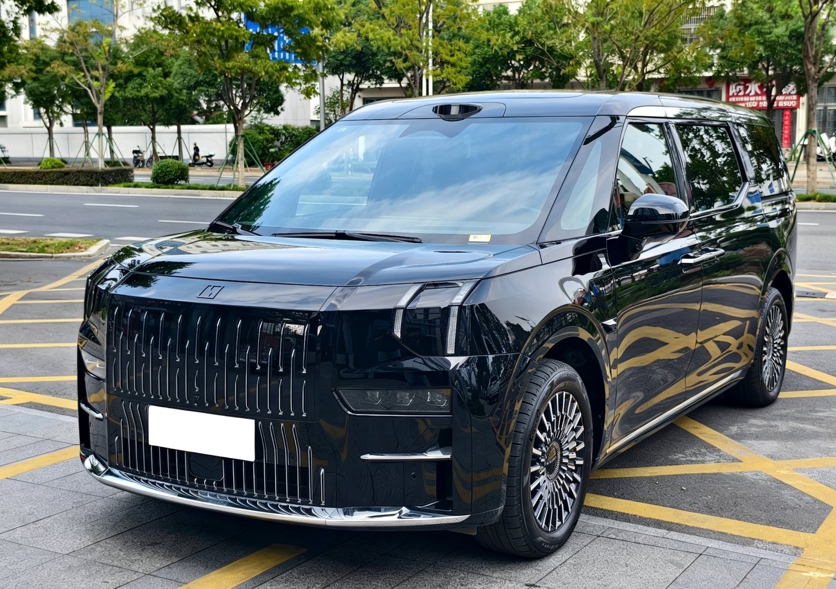 2025 ZEEKR 009 - 2025 MPV, pre-owned car for export from China