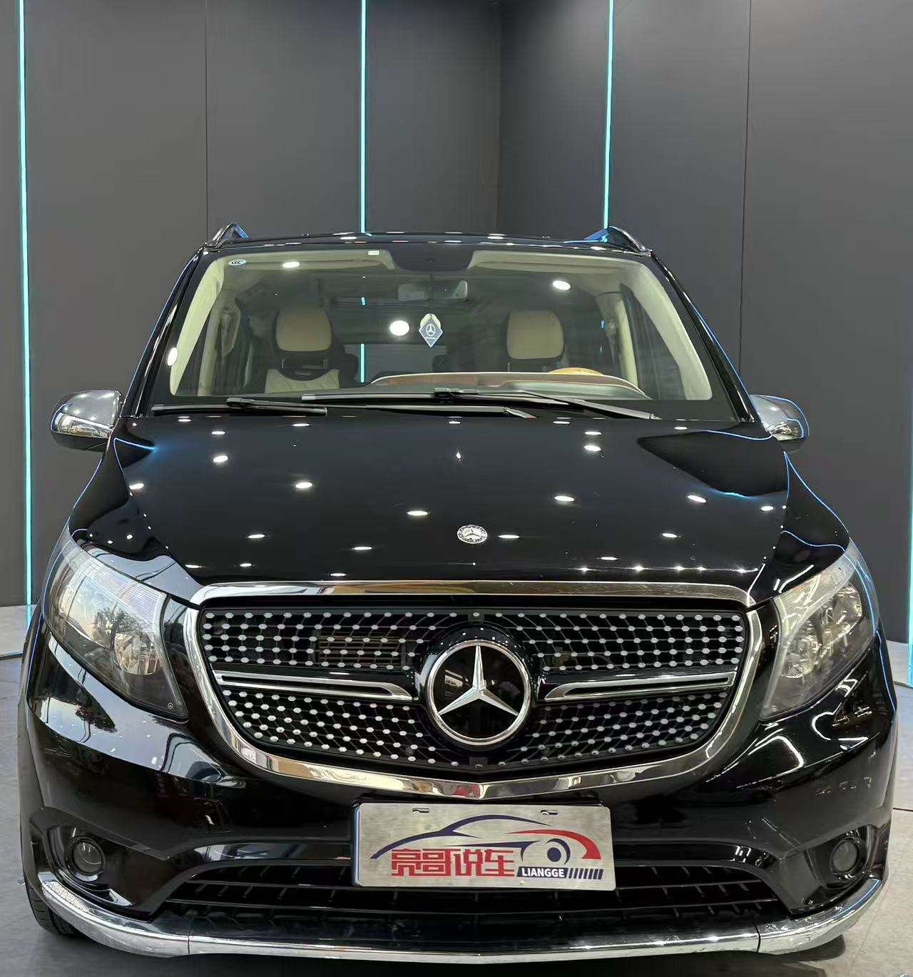 2019 Mercedes-Benz Vito - 2019 Van, pre-owned car for export from China