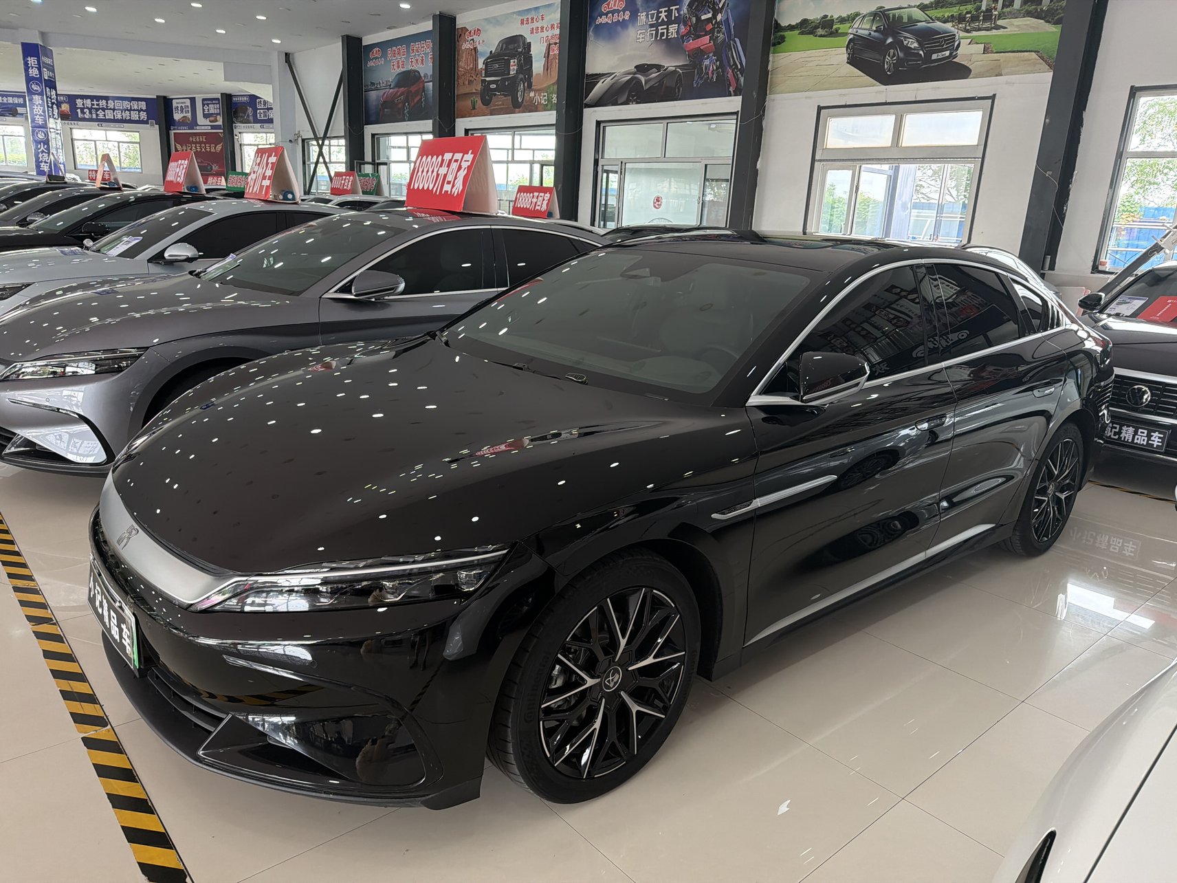 2025 BYD Han - 2025 Sedan, pre-owned car for export from China