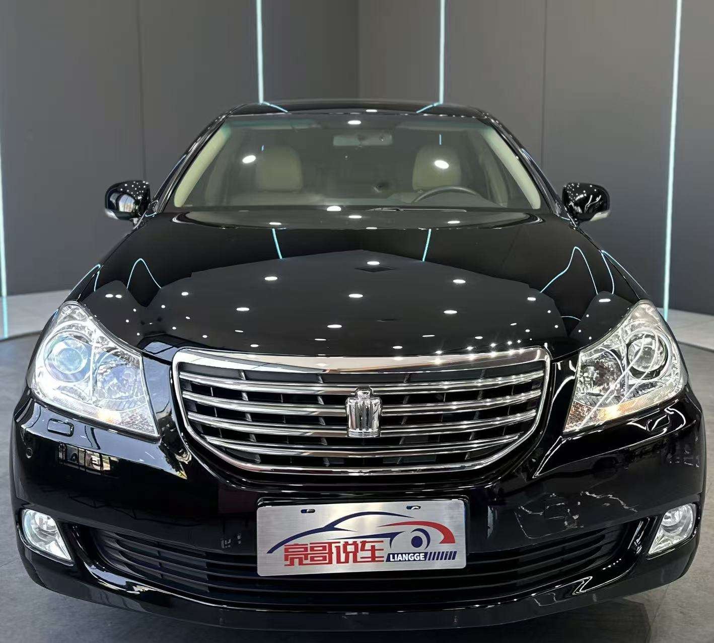 2012 Toyota Crown - 2012 Sedan, pre-owned car for export from China