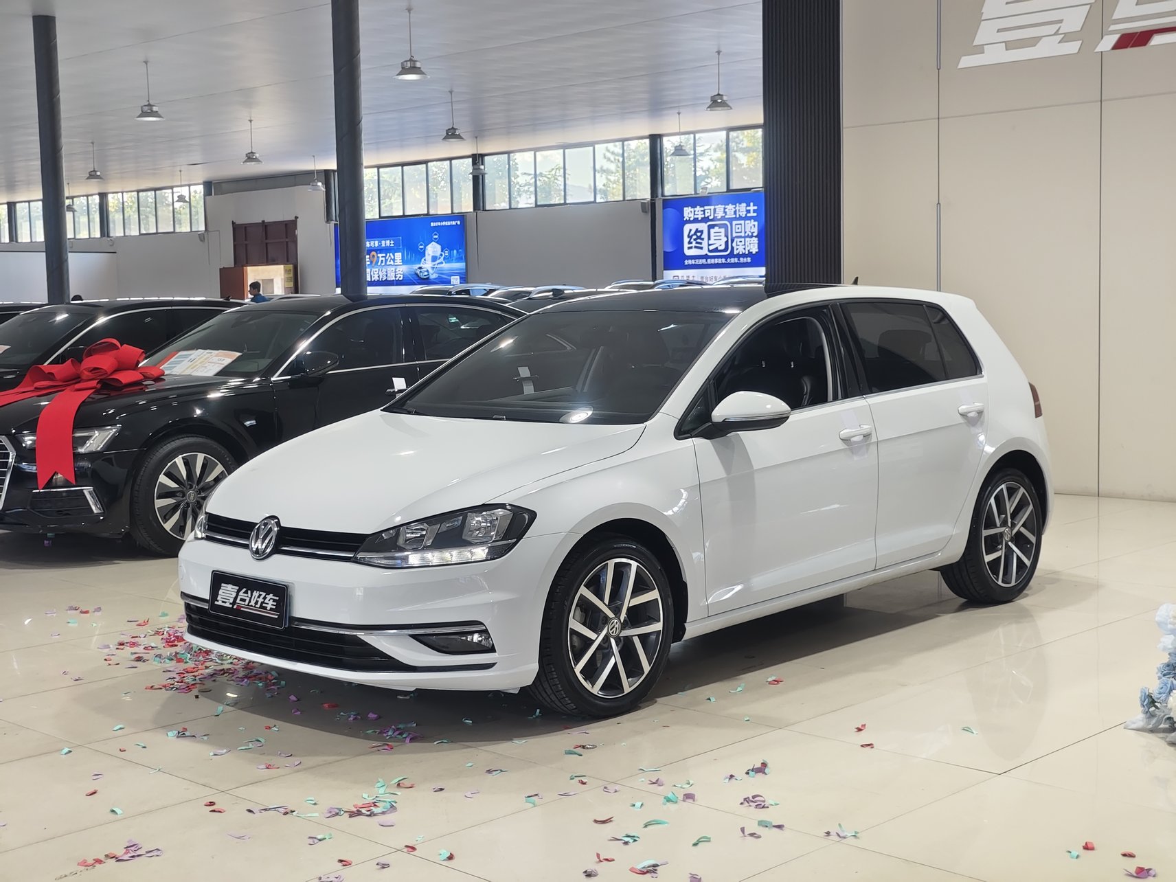 2020 Volkswagen Golf - 2020 Hatchback, pre-owned car for export from China