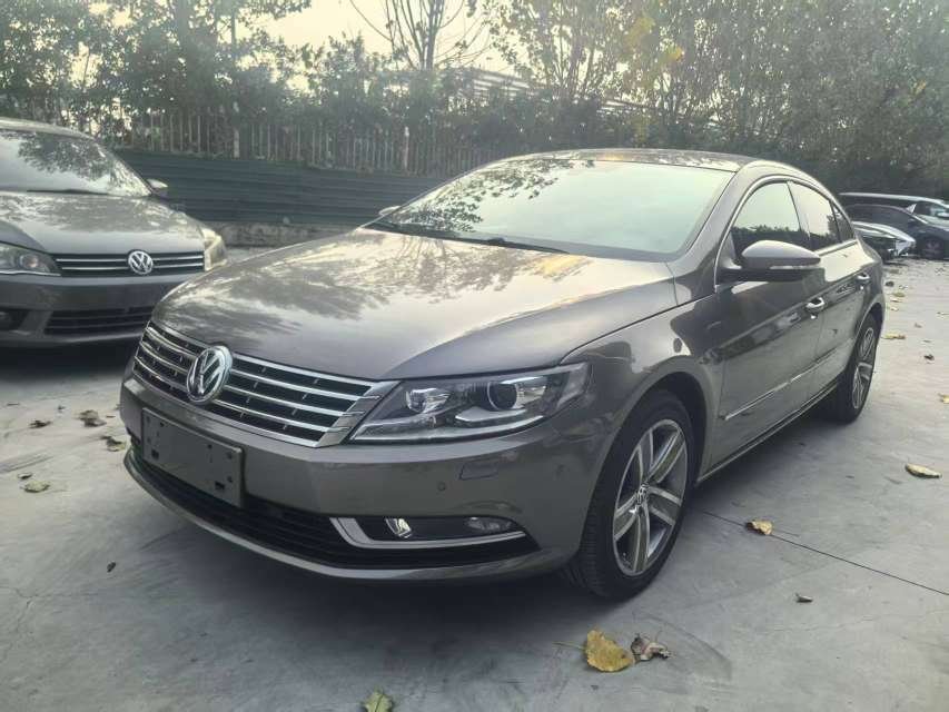 2014 Volkswagen CC - 2014 Sedan, pre-owned car for export from China