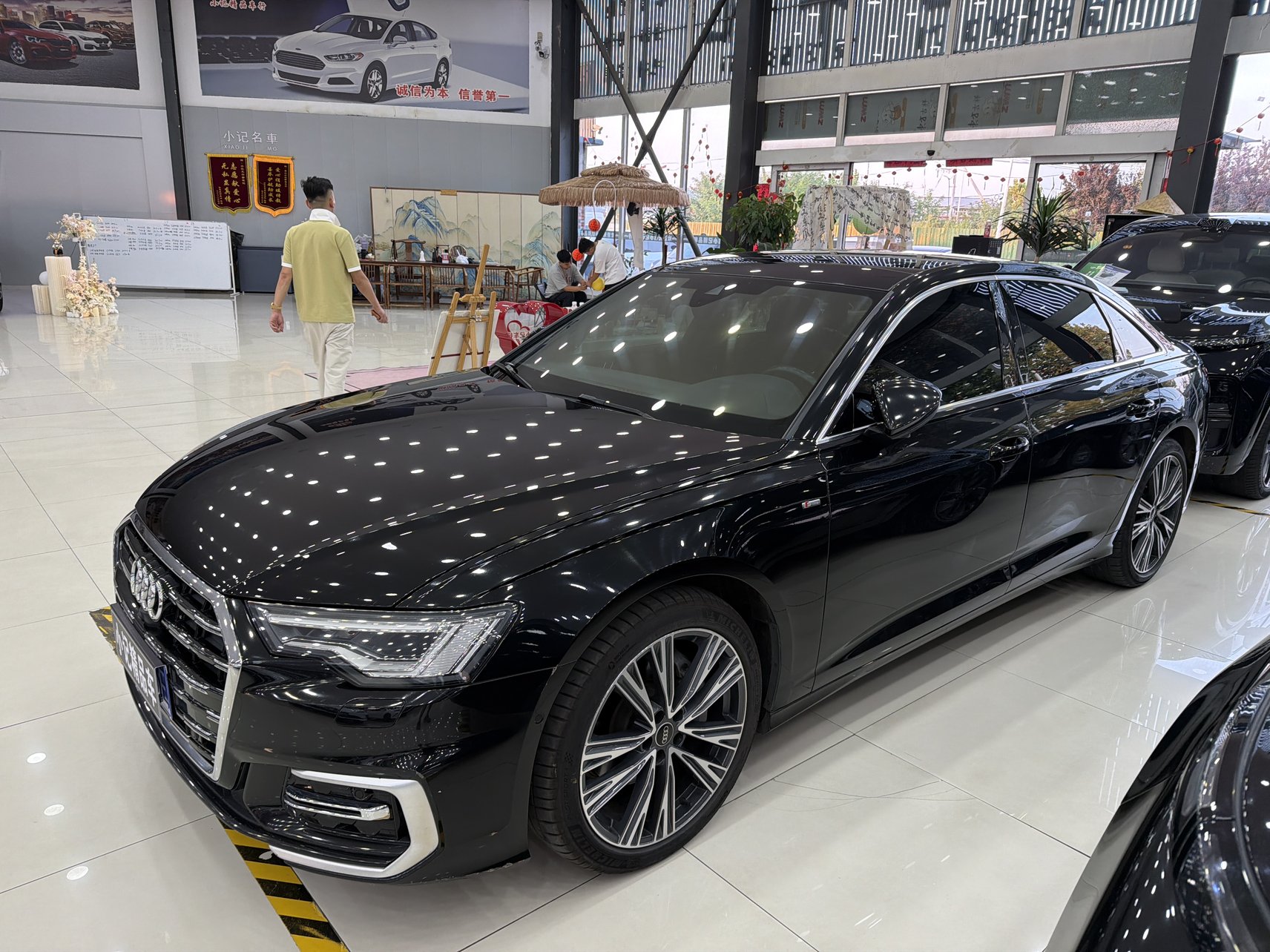 2023 Audi A6L - 2023 Sedan, pre-owned car for export from China