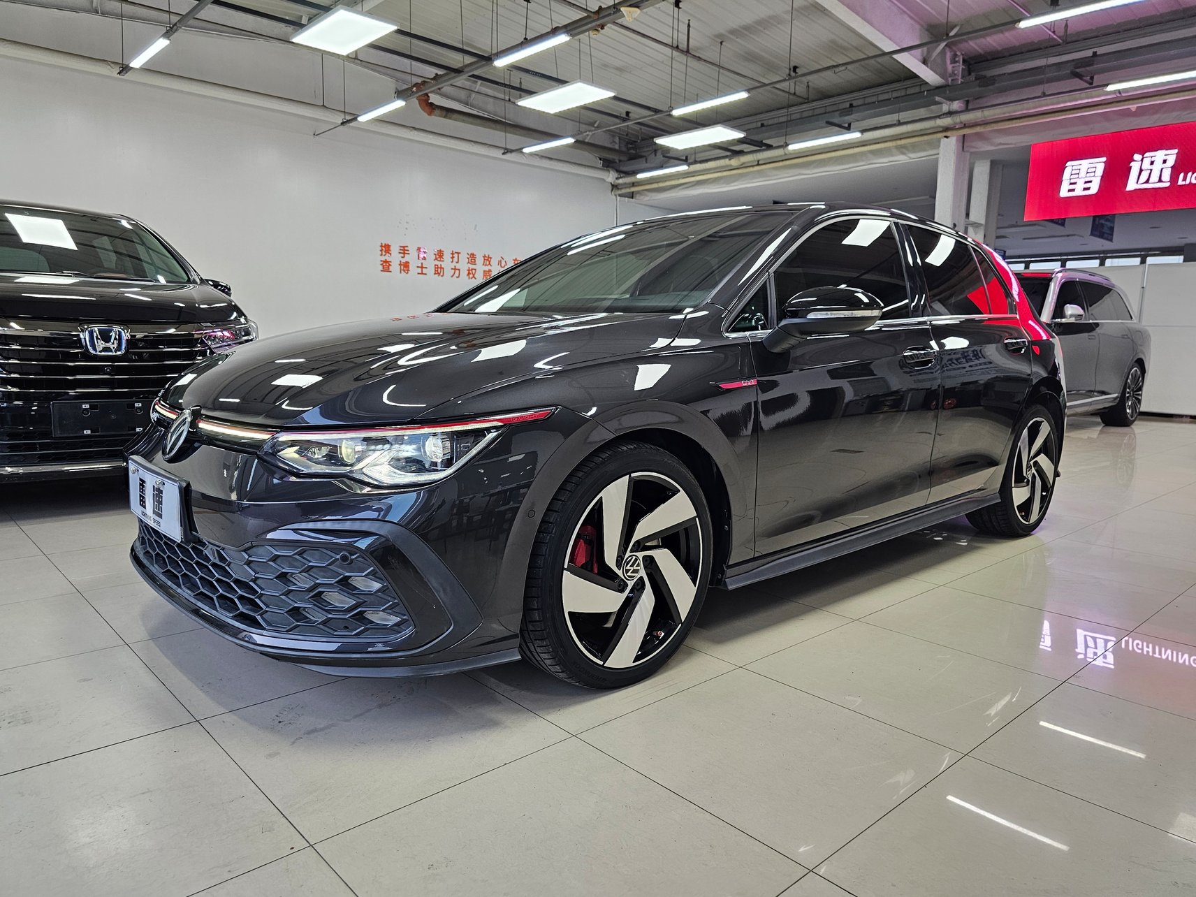 2022 Volkswagen Golf GTI - 2022 Hatchback, pre-owned car for export from China