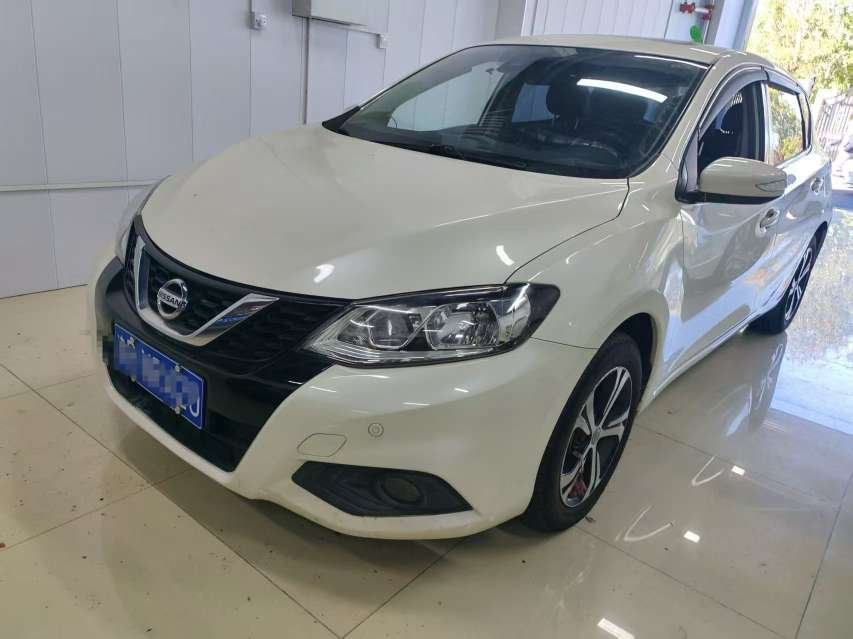 2019 Nissan Tiida - 2019 Hatchback, pre-owned car for export from China