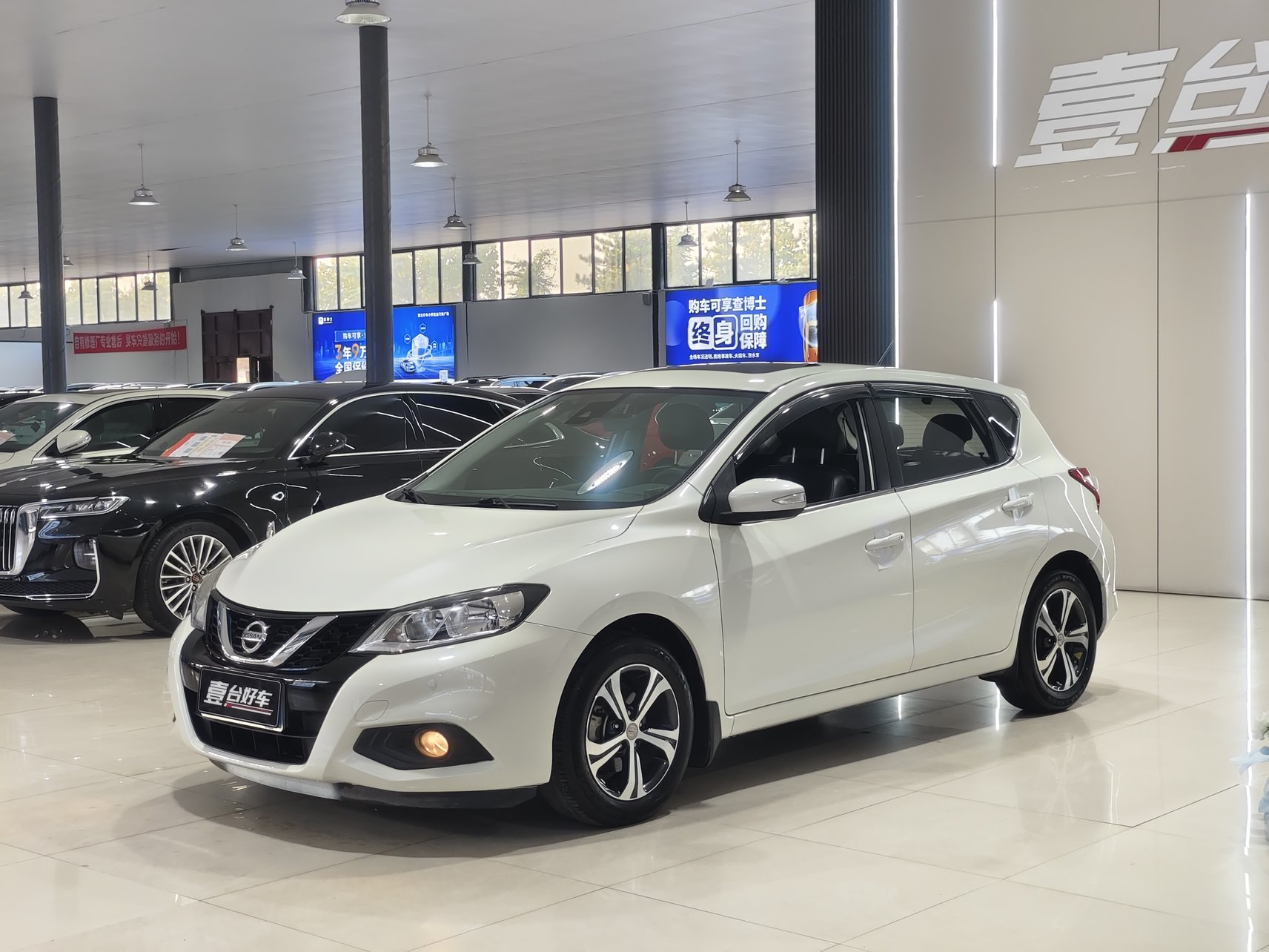2019 Nissan Tiida - 2019 Hatchback, pre-owned car for export from China