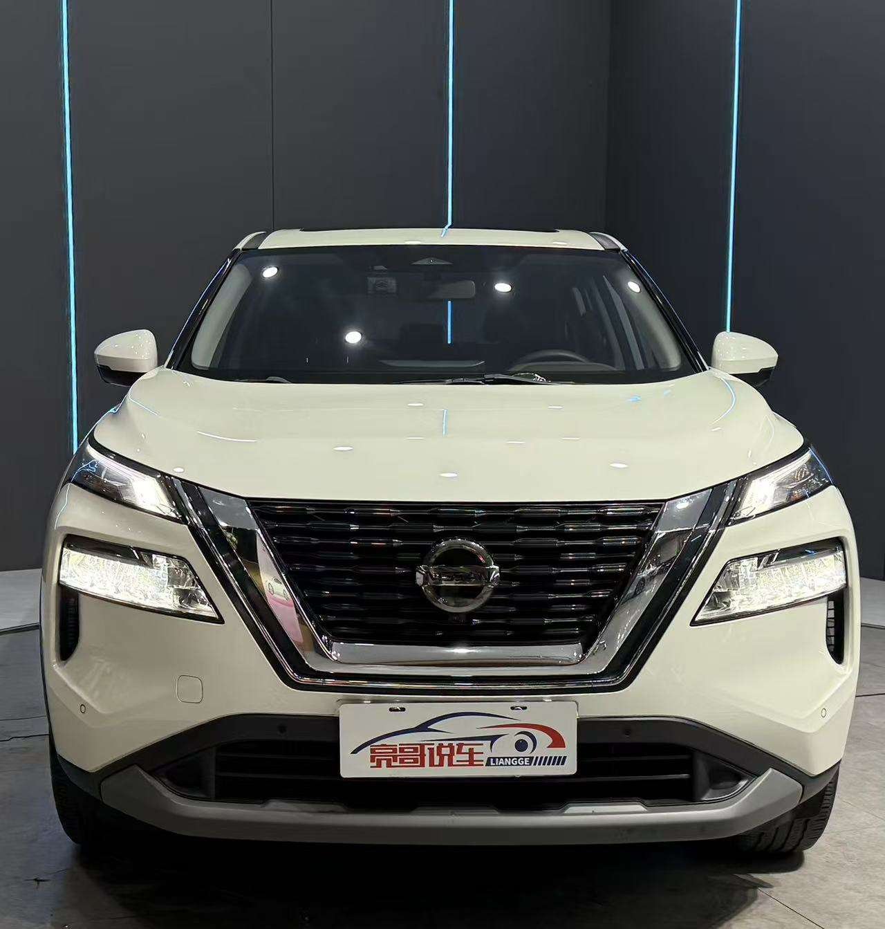 2021 Nissan X-Trail - 2021 SUV, pre-owned car for export from China