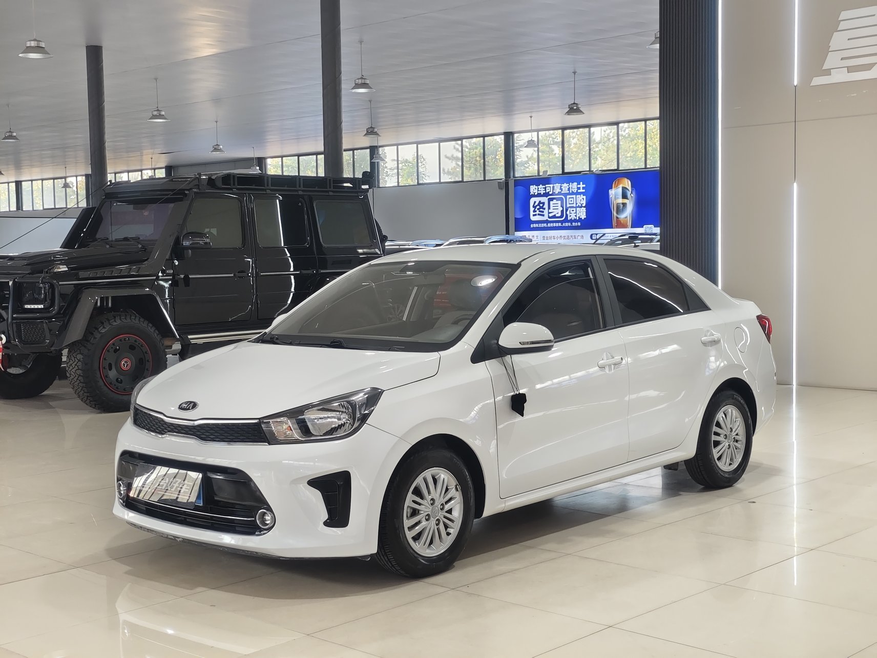 2019 Kia Pegas - 2019 Sedan, pre-owned car for export from China