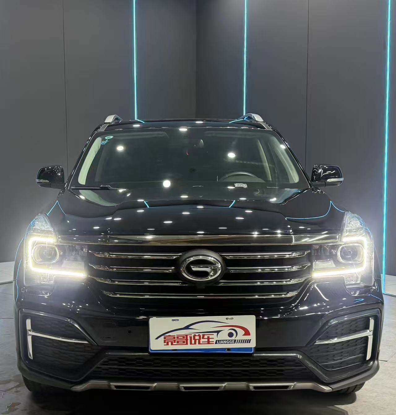 2020 GAC Trumpchi GS8 - 2020 SUV, pre-owned car for export from China