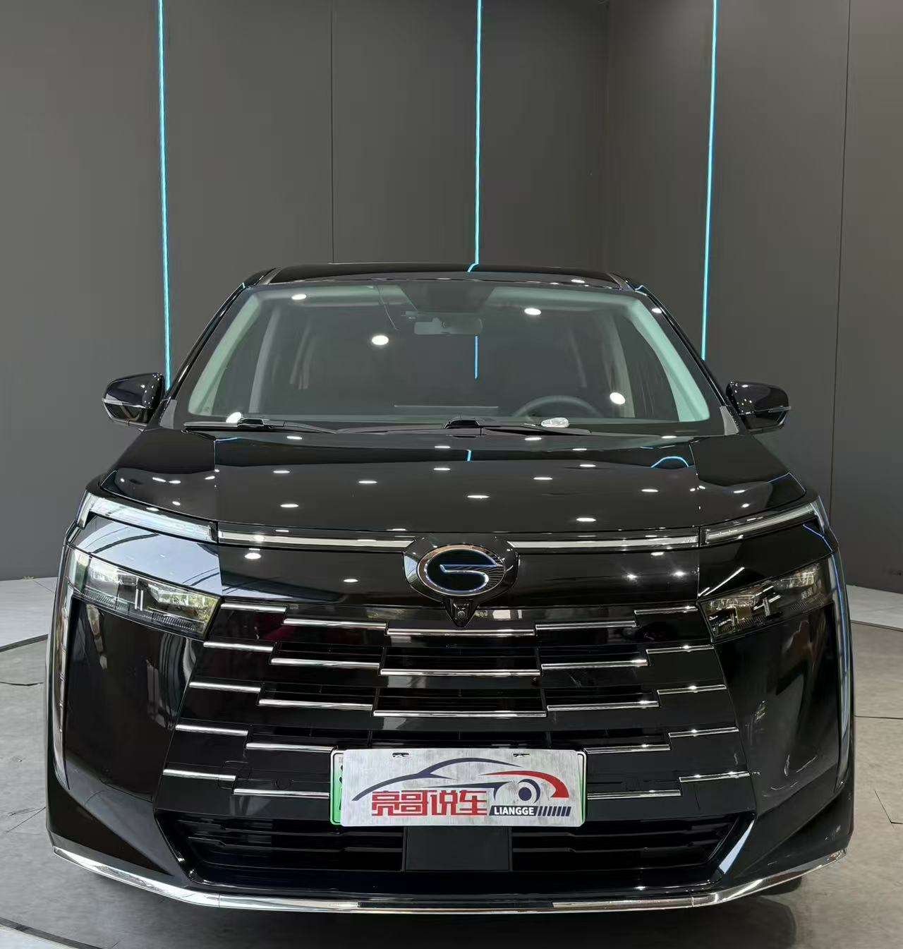 2024 GAC Trumpchi E8 PHEV - 2024 SUV, pre-owned car for export from China